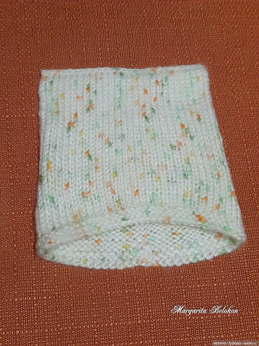 МК «Вяжем шапочку с объёмными ушками для куклы»