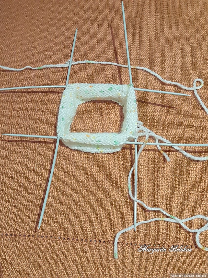 МК «Вяжем шапочку с объёмными ушками для куклы» (фото 4)