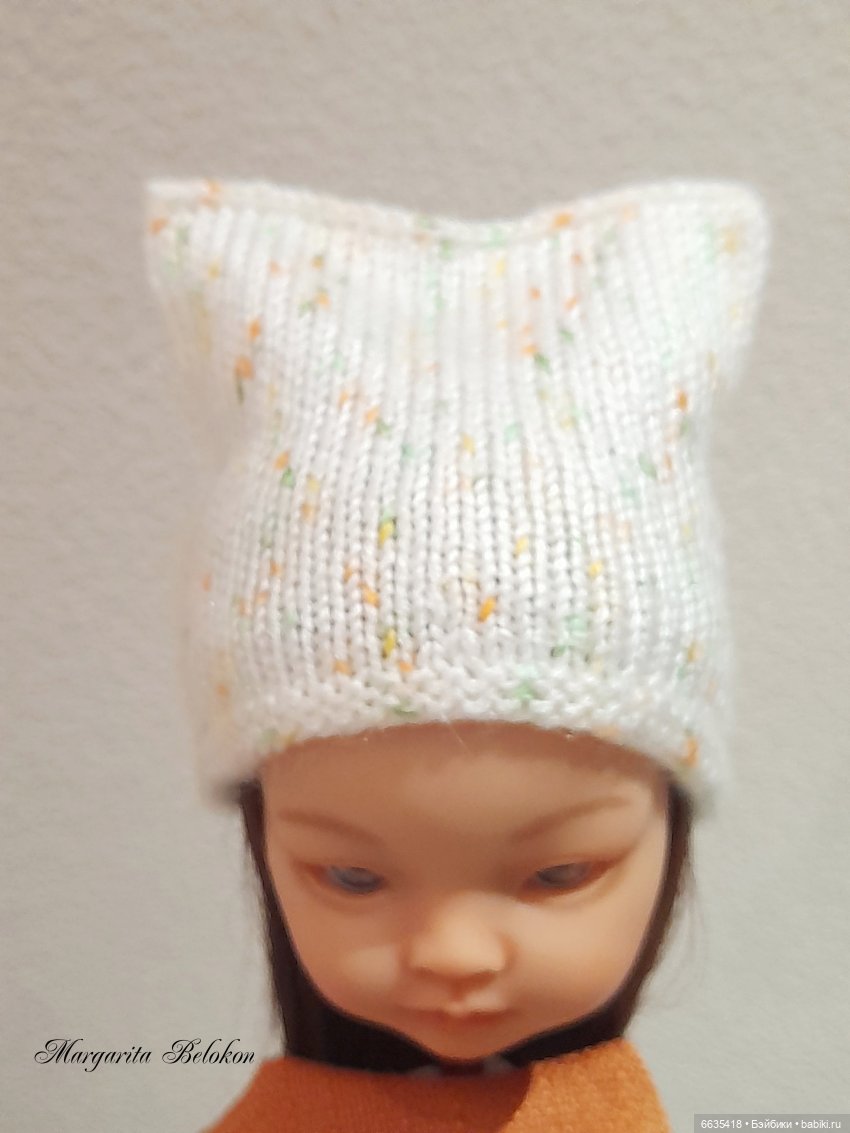 МК «Вяжем шапочку с объёмными ушками для куклы»