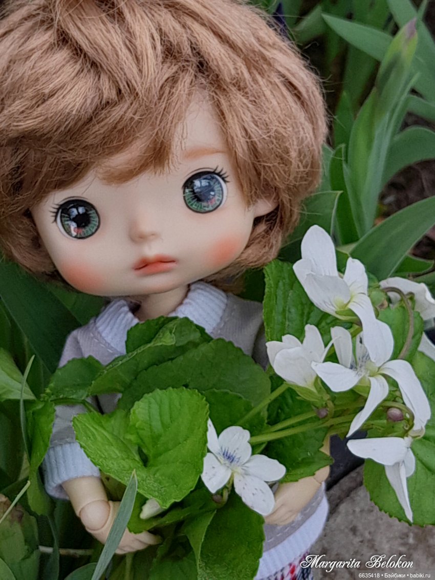 Майский сад глазами моих кукол