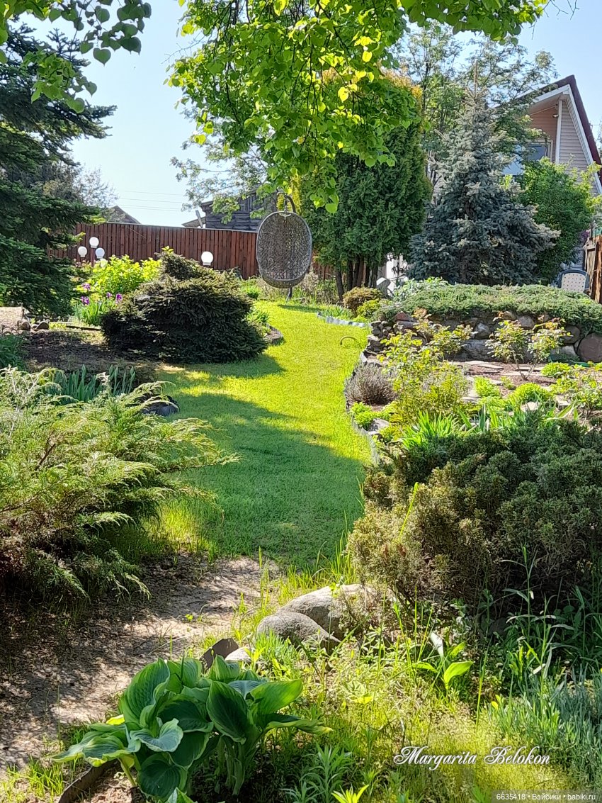 Майский сад глазами моих кукол