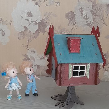 Загадочная избушка