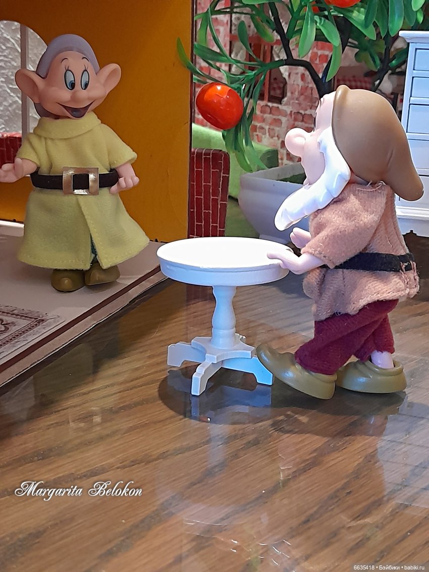 Готовность помочь — Зарисовки из кукольной жизни: фотоистории