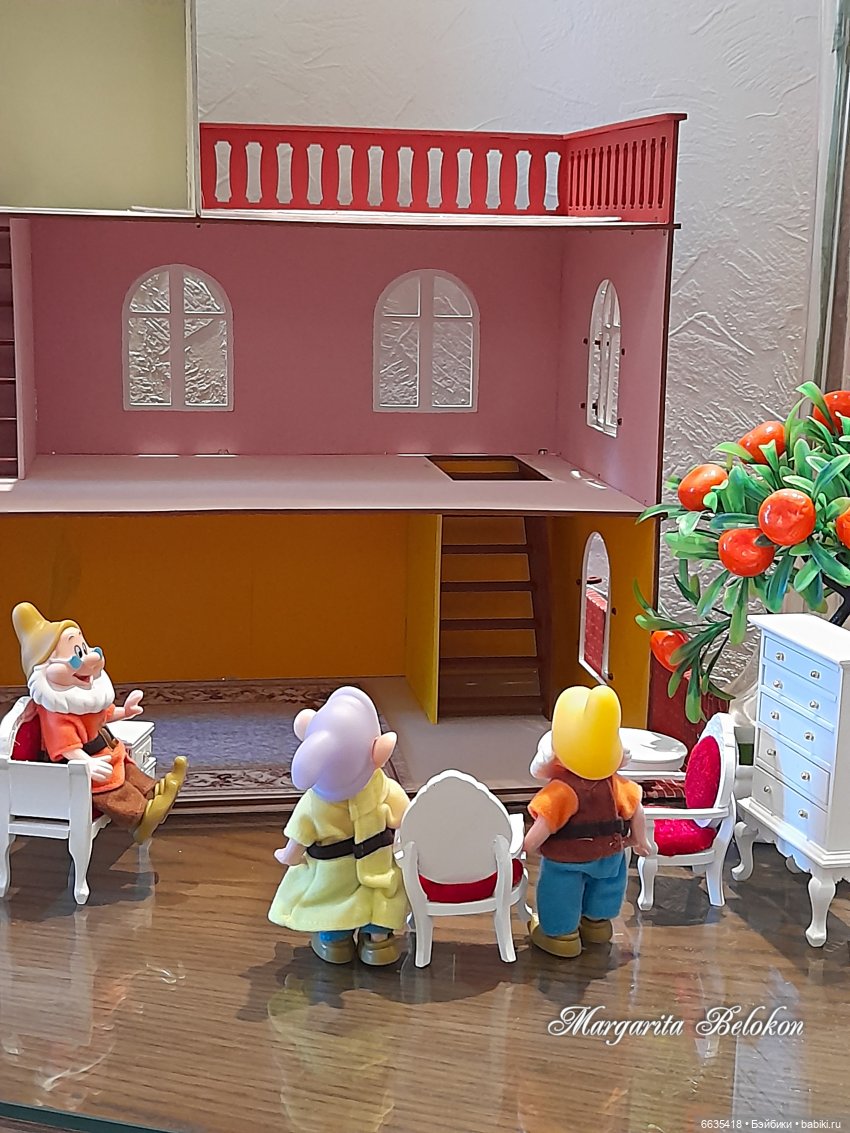 Готовность помочь — Зарисовки из кукольной жизни: фотоистории