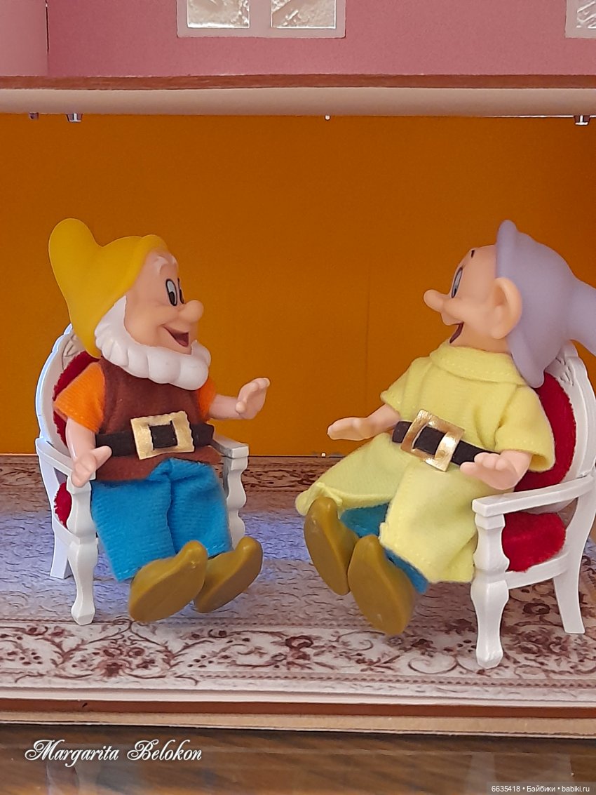 Готовность помочь — Зарисовки из кукольной жизни: фотоистории