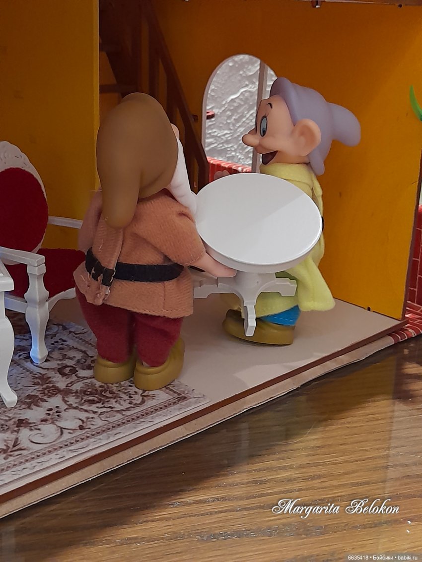 Готовность помочь — Зарисовки из кукольной жизни: фотоистории