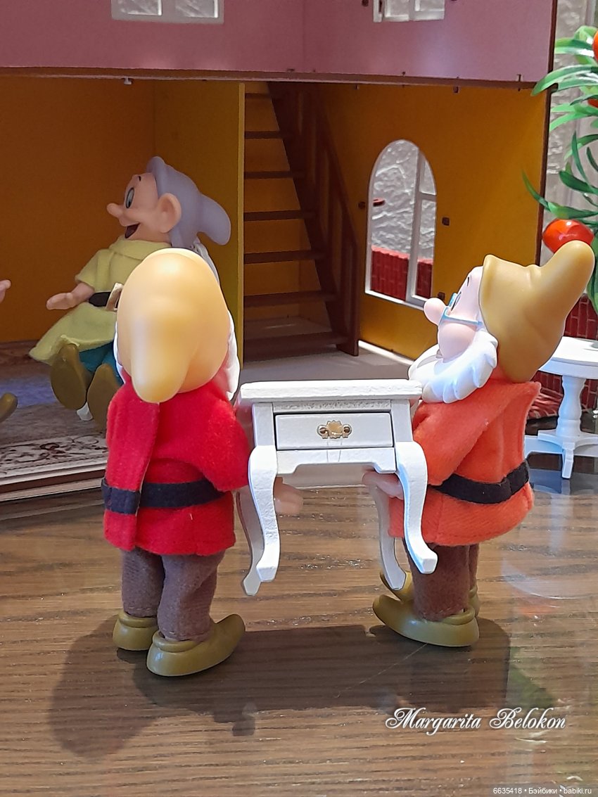 Готовность помочь — Зарисовки из кукольной жизни: фотоистории