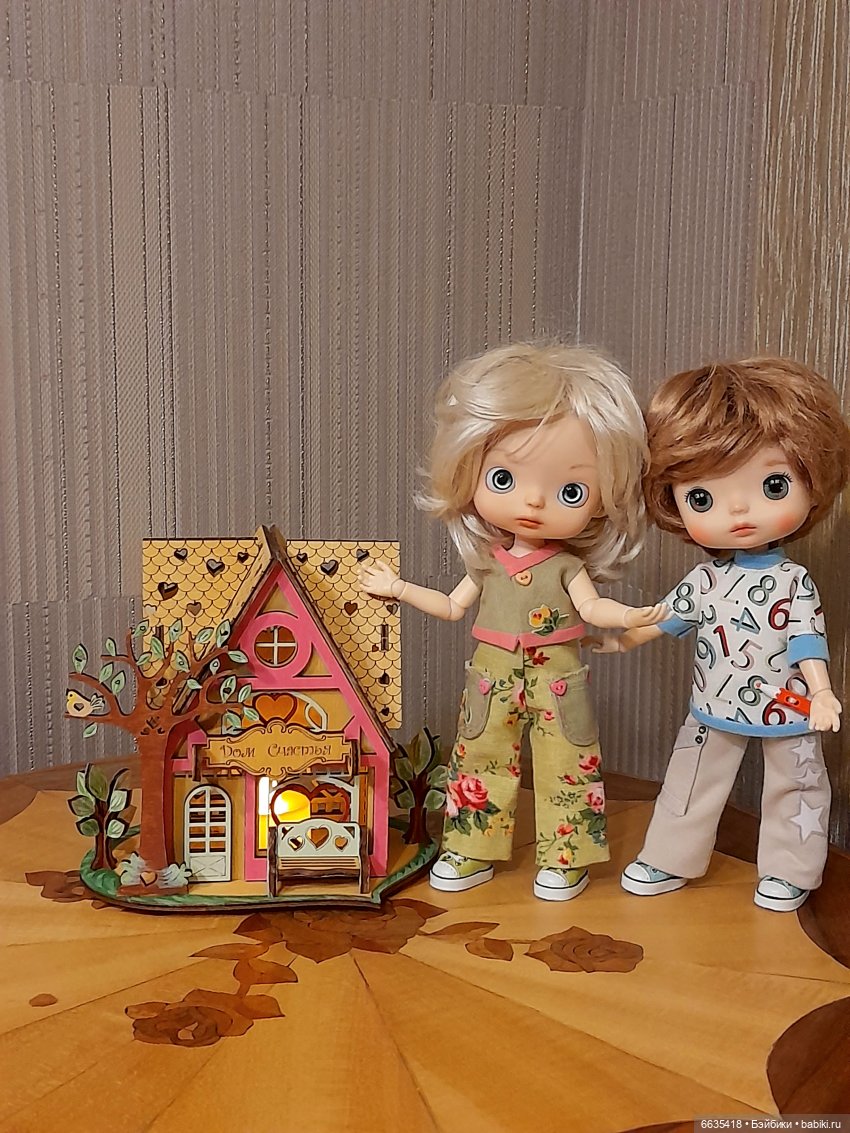 Дом счастья — Кукольные фотоистории и сериалы: комиксы