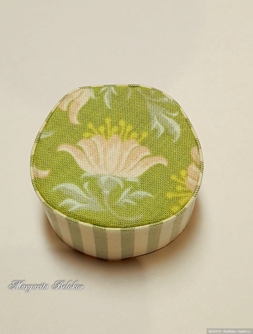 МК «Кресло для кукол из картона»