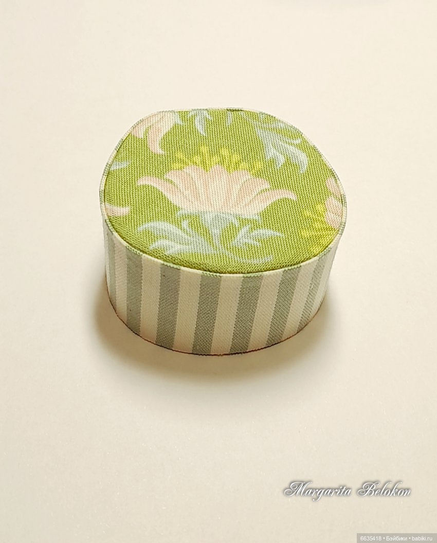 МК «Кресло для кукол из картона»