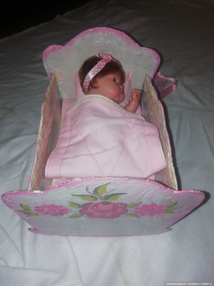 Кроватка для Пепиты — Мебель для кукол и домиков: фото (фото 6)