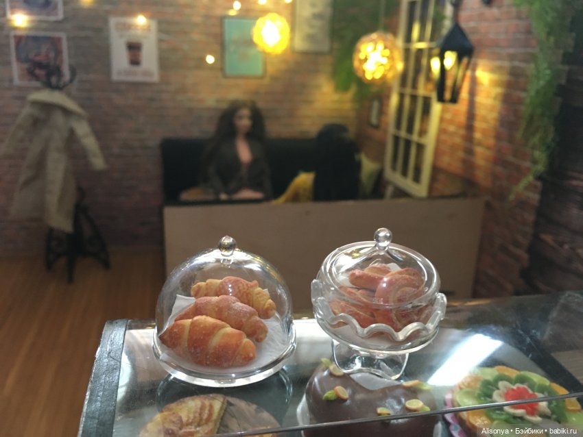 Студенческая кофейня — Зарисовки из кукольной жизни: фотоистории (фото 4)
