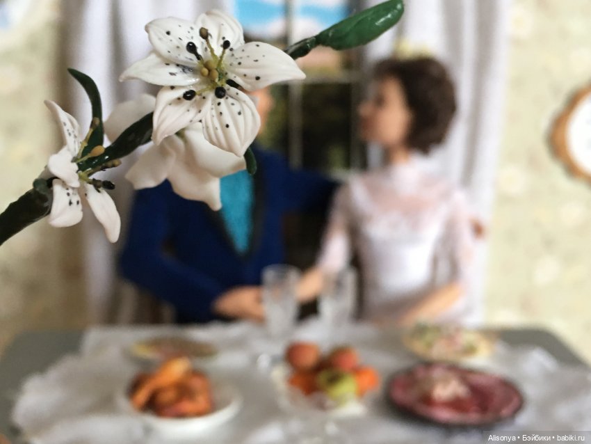 МК Ветка лилии из полимерной глины. Миссис Бэйбики 2020