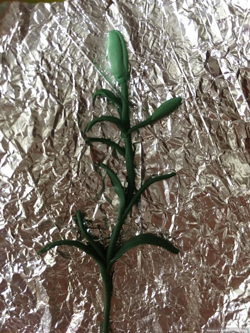 МК Ветка лилии из полимерной глины. Миссис Бэйбики 2020 (фото 7)