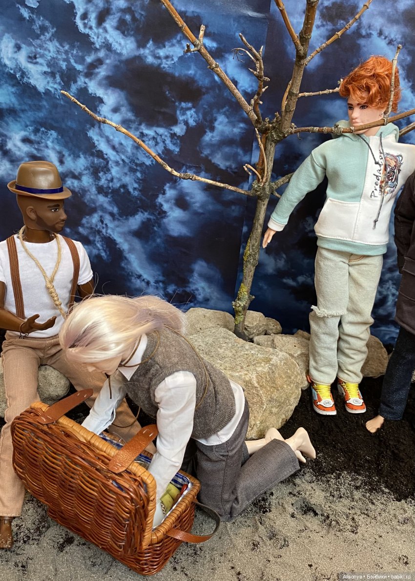 Августфест 2023. С. Бэккет «В ожидании Годо»