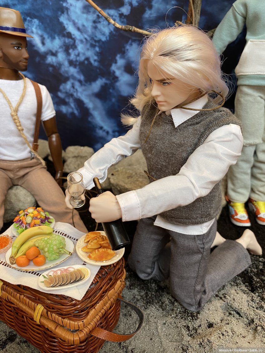 Августфест 2023. С. Бэккет «В ожидании Годо»