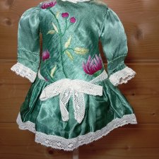 Платье на антикварную или винтажную куклу шелк