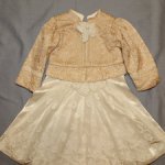 Платье на антикварную или винтажную куклу