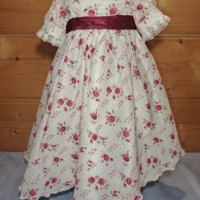 Платье для антикварной или винтажной куклы, рост 50 см, длина в пол