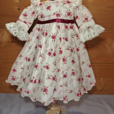 Платье на антикварную или винтажную куклу 45 см