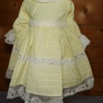 Платье на антикварную или винтажную куклу рост 45 см