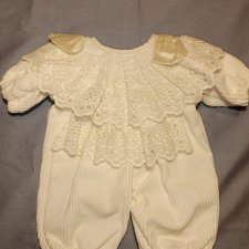 Комбинезон для антикварной или винтажной куклы или реборна