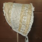 Чепчик на антикварную или винтажную куклу