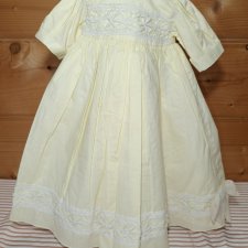 Милое и нежное платье из батиста на старинную куклу рост 50-55 см