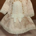 Платье на антикварную или винтажную куклу рост 23-24 см