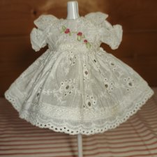 Платье на антикварную или винтажную куклу рост 16-18 см
