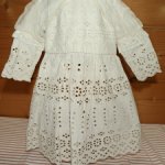 Платье на антикварную или винтажную куклу рост 60 см