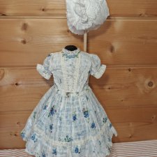 Летний комплект платье и чепчик - боннет для антикварной или винтажной куклы