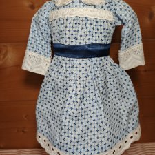 Платье на антикварную или винтажную куклу рост 40 см