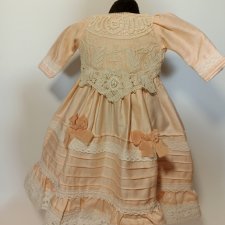 Платье на антикварную или винтажную куклу рост 40-45 см