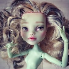 Делион в кудряшках