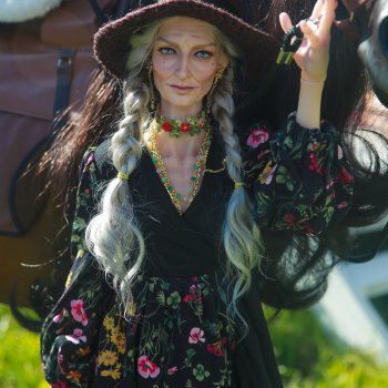 Деревенский шик с мадам Сибиллой