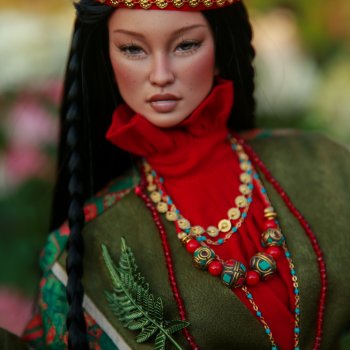 Нурай, танец в солнечных лучах