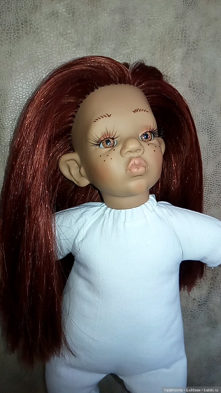 Прошивка волос характерной кукле