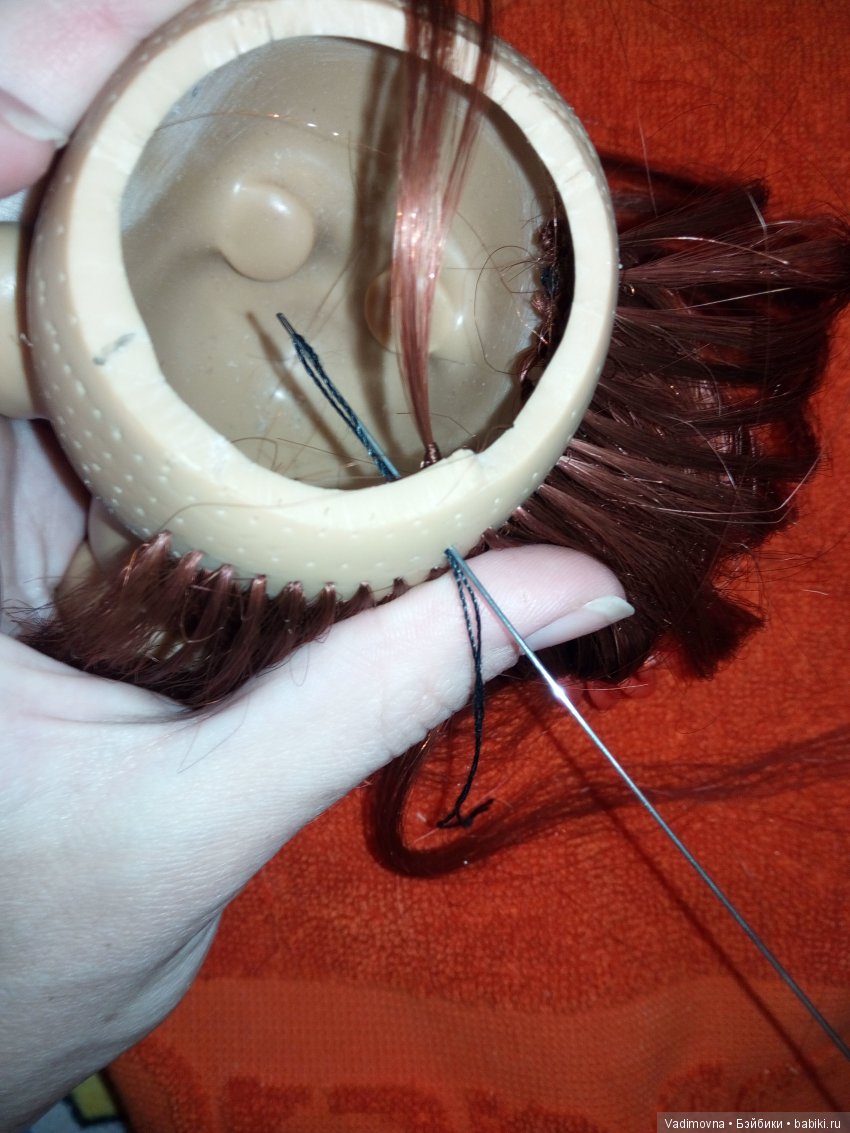 Прошивка волос характерной кукле