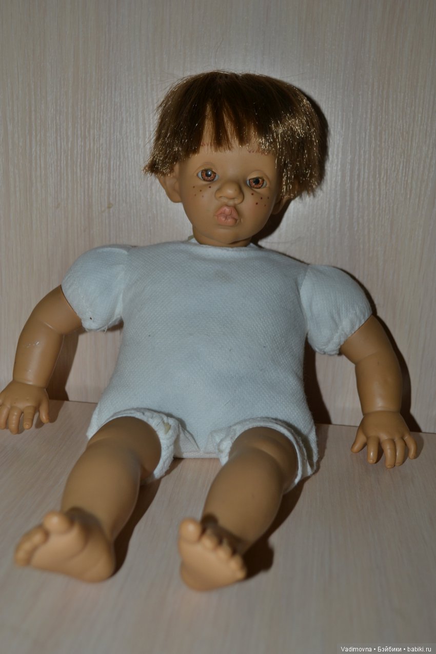 Прошивка волос характерной кукле