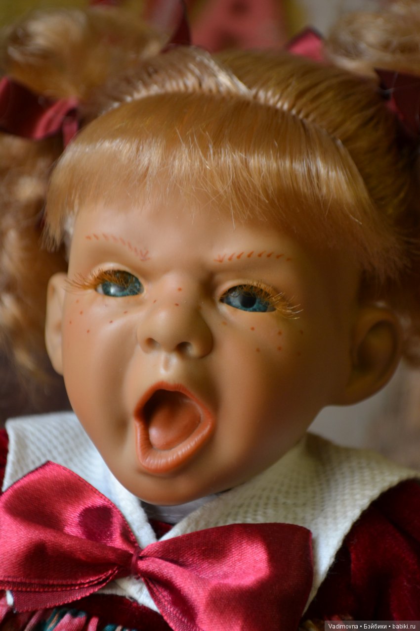 Приклеивание ресниц идентично фабричным