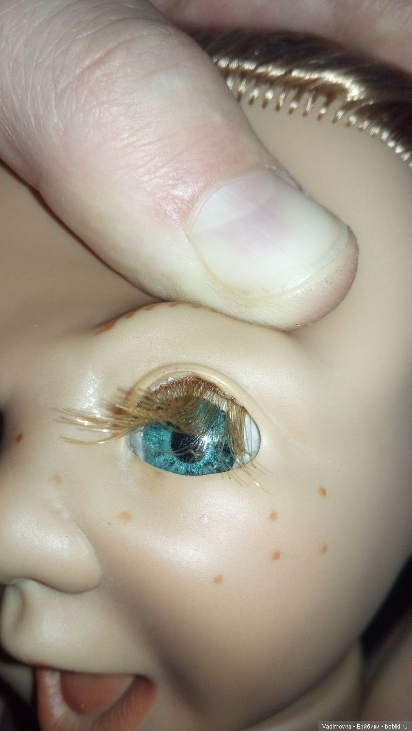 Приклеивание ресниц идентично фабричным (фото 7)