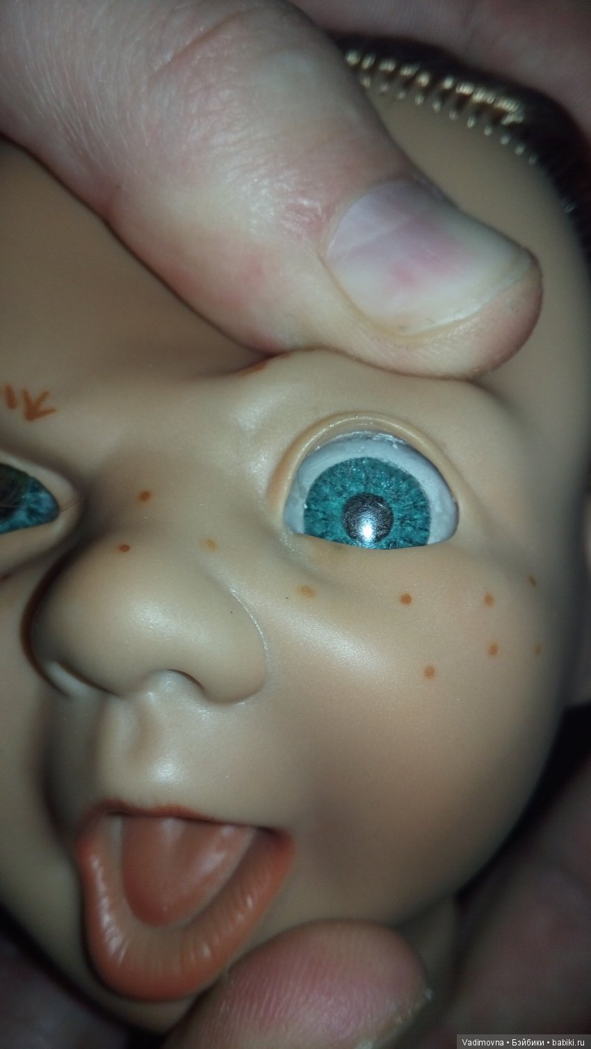 Приклеивание ресниц идентично фабричным (фото 6)