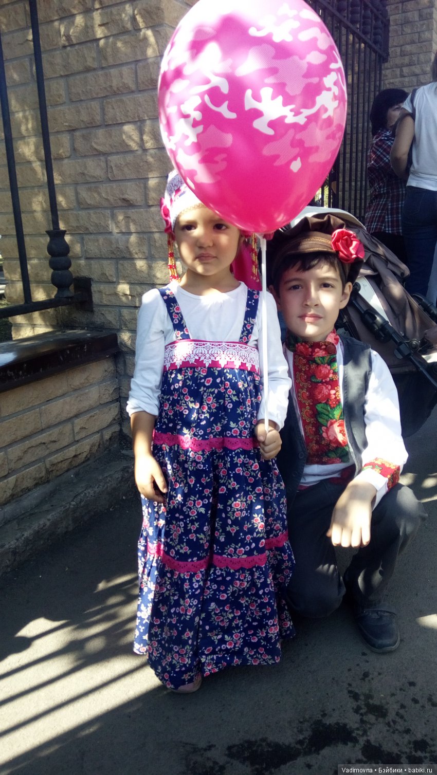 Ежегодная школьная осенняя ярмарка научит