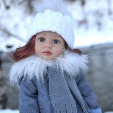 Расскажи-ка, Леночка, где была? Расскажи - ка, милая, как дела?