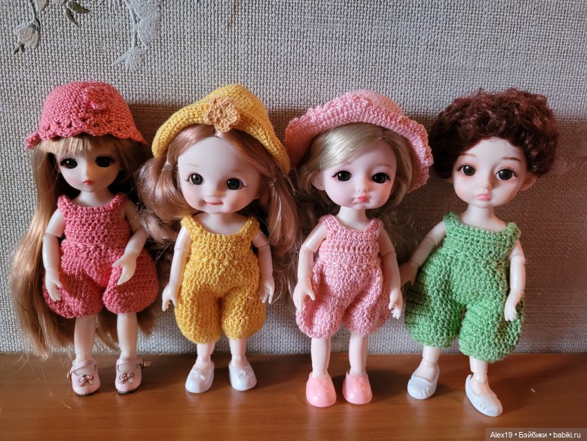 Баболики в песочнице 1