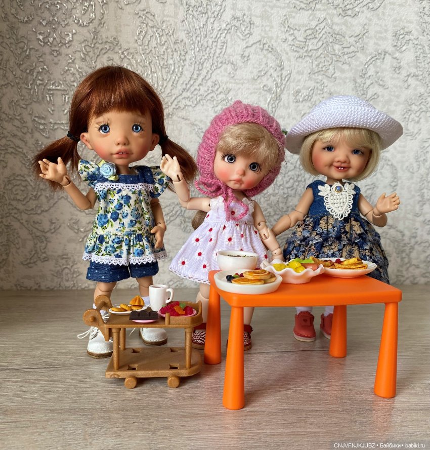 А что мы привезли? А мы привезли обновки:))))