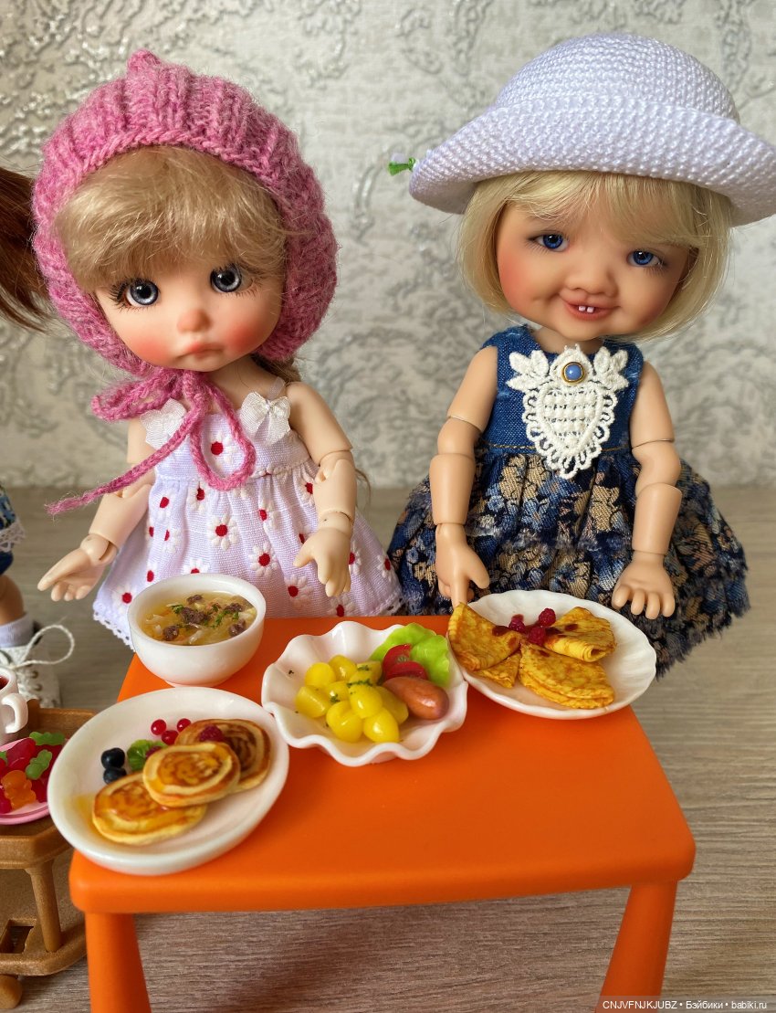 А что мы привезли? А мы привезли обновки:))))