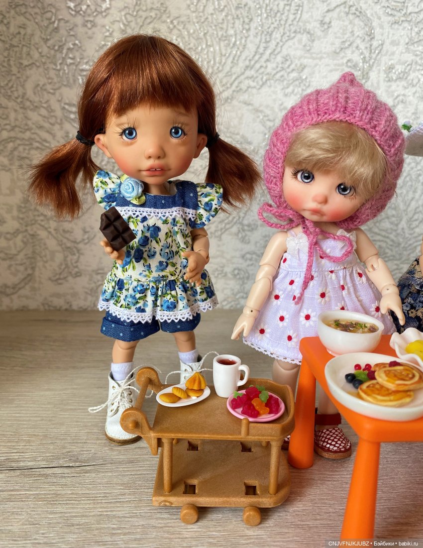 А что мы привезли? А мы привезли обновки:))))