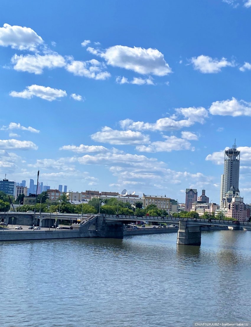 Люськина прогулка по Москве